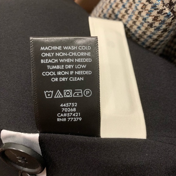 Ann Taylor Petite Menswear Plaid Belted Blazer 8P - Picture 10 of 10